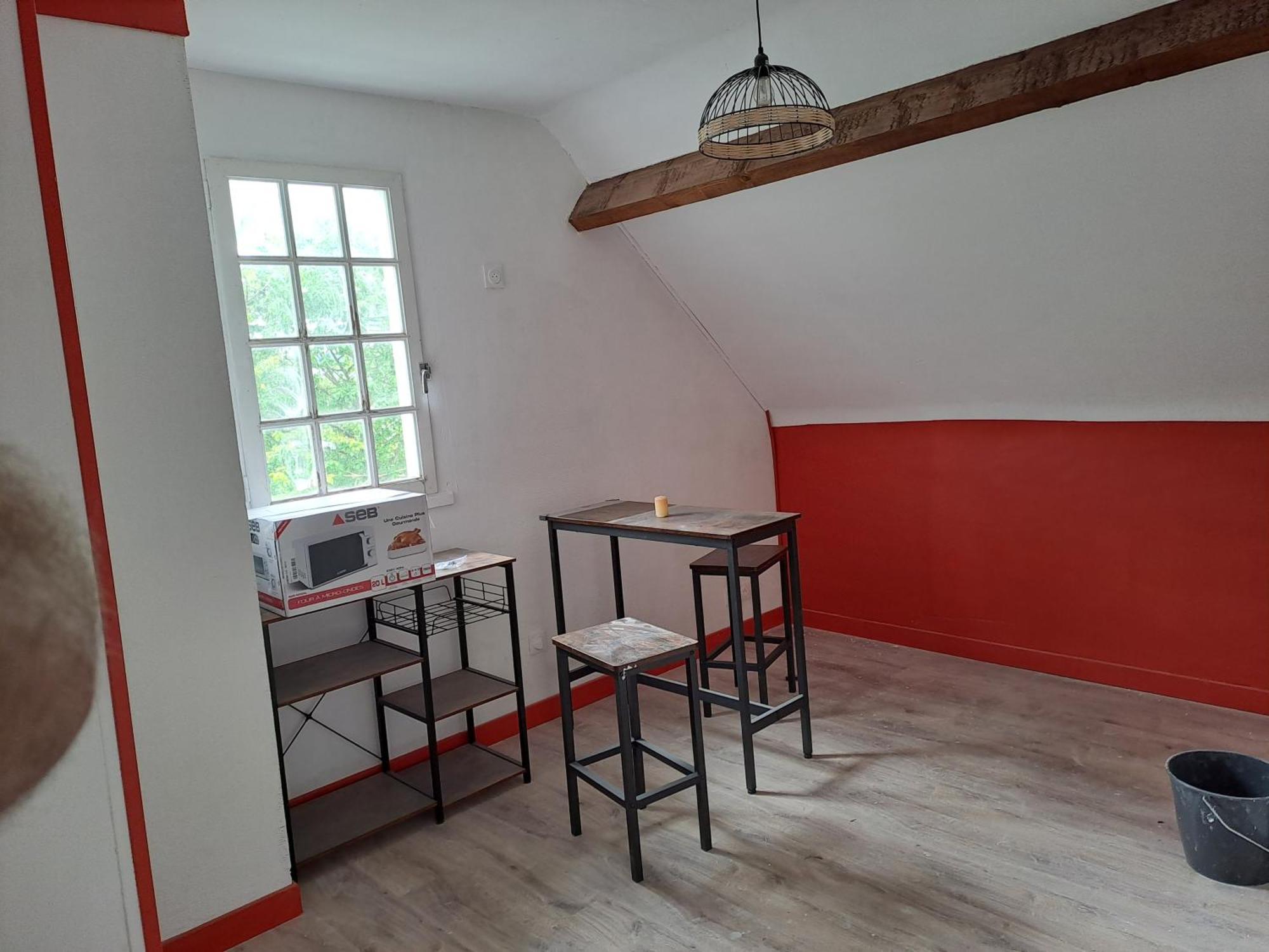 Отель La Jufe Cormeilles  Экстерьер фото