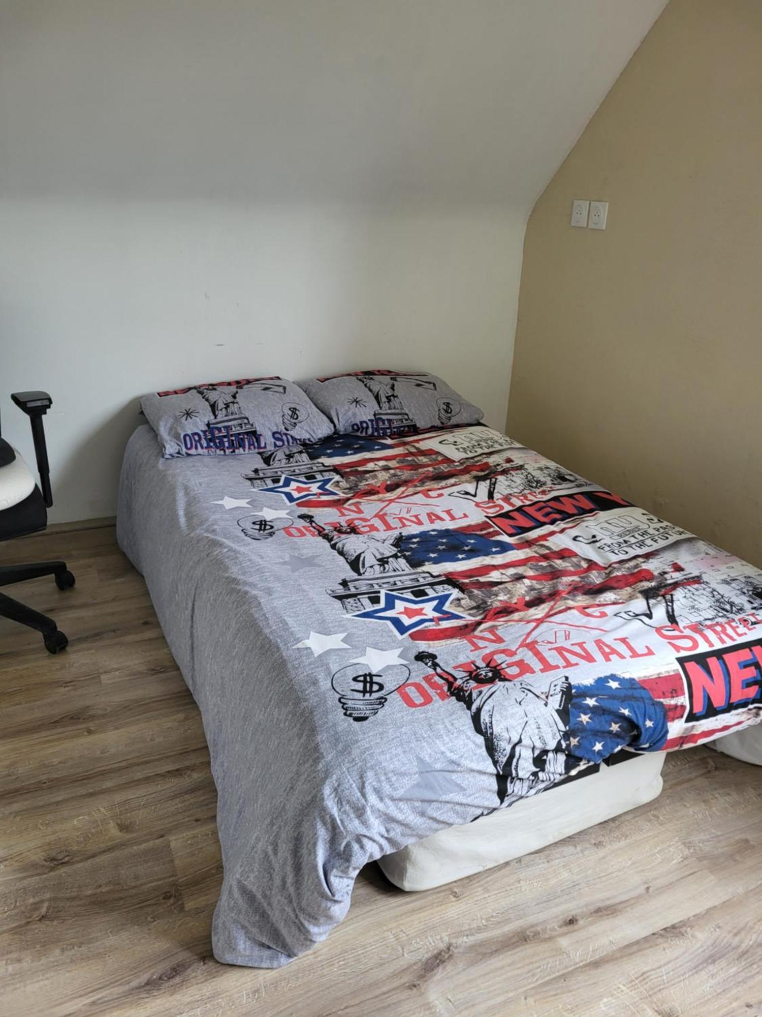 Отель La Jufe Cormeilles  Экстерьер фото